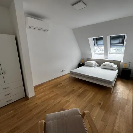 Stunning 4br Penthouse - Ac, Netflix & Stift View