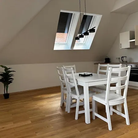 Stunning 4br Penthouse - Ac, Netflix & Stift View Klosterneuburg